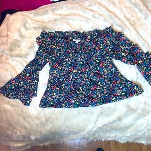 XL Lucky Brand floral off the shoulder blouse